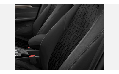 BMW X1 xDrive20d - автомобили, коли, обяви за нови и употребявани 8