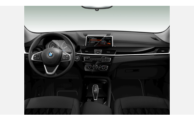 BMW X1 xDrive20d - автомобили, коли, обяви за нови и употребявани 9