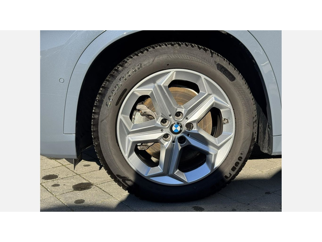 BMW X1 xDrive23d - автомобили, коли, обяви за нови и употребявани 4