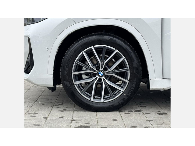 BMW X1 xDrive23d - автомобили, коли, обяви за нови и употребявани 3