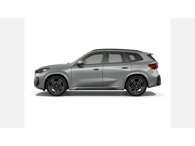 BMW X1 xDrive23i - автомобили, коли, обяви за нови и употребявани 3