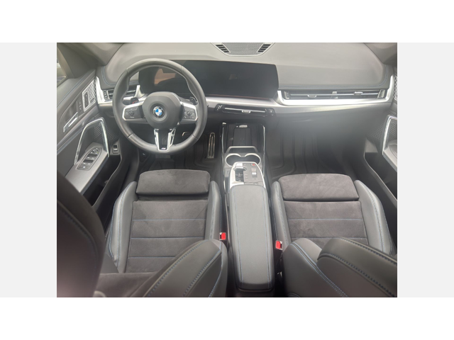 BMW X1 xDrive23i - автомобили, коли, обяви за нови и употребявани 6