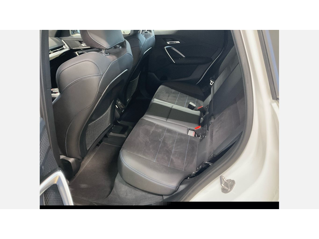 BMW X1 xDrive25e - автомобили, коли, обяви за нови и употребявани 5