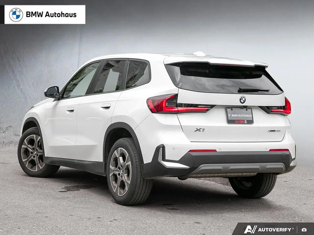 BMW X1 xDrive28i PREMIUM ESSENTIAL | UNIVERSAL GARAGE DOO All Wheel Drive - автомобили, коли, обяви за нови и употребявани 3