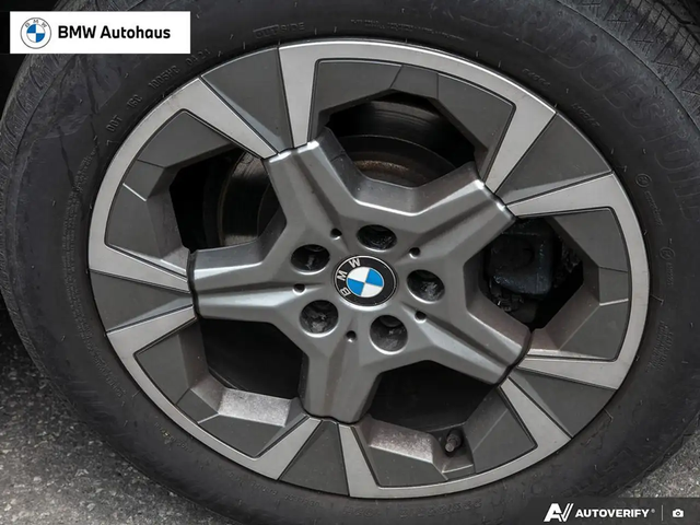BMW X1 xDrive28i PREMIUM ESSENTIAL | UNIVERSAL GARAGE DOO All Wheel Drive - автомобили, коли, обяви за нови и употребявани 5