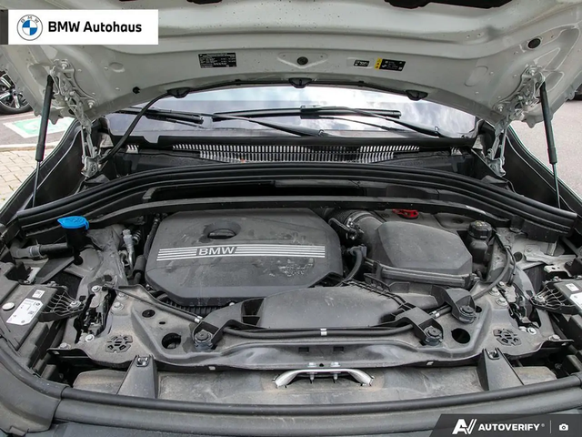BMW X1 xDrive28i PREMIUM ESSENTIAL | UNIVERSAL GARAGE DOO All Wheel Drive - автомобили, коли, обяви за нови и употребявани 7