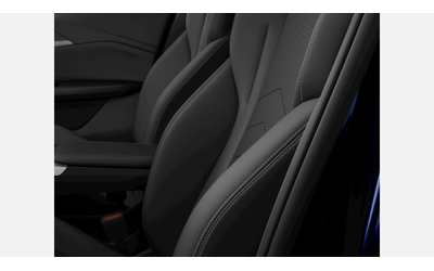 BMW X1 xDrive30e - автомобили, коли, обяви за нови и употребявани 8