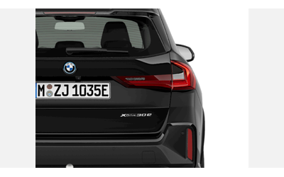 BMW X1 xDrive30e - автомобили, коли, обяви за нови и употребявани 6