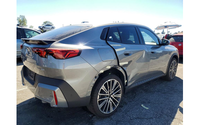 bmw-x2-2-0l-4-all-wheel-drive - 3