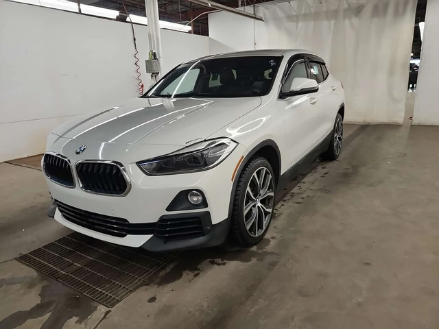 BMW X2 XDRIVE28I * KEYLESS * 2 КЛЮЧА * ПАНОРАМА * ПОДГРЕВ - автомобили, коли, обяви за нови и употребявани 0