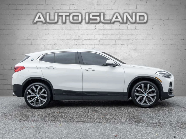 BMW X2 xDrive28i* Memory Heated| Dealer Serviced| Кеуless - автомобили, коли, обяви за нови и употребявани 1