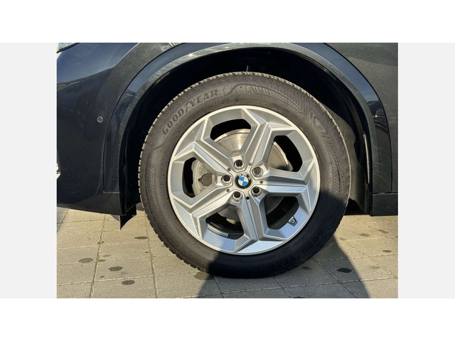 BMW X2 sDrive20d - автомобили, коли, обяви за нови и употребявани 3