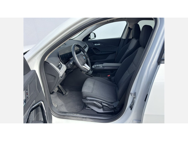 BMW X2 sDrive20i - автомобили, коли, обяви за нови и употребявани 7