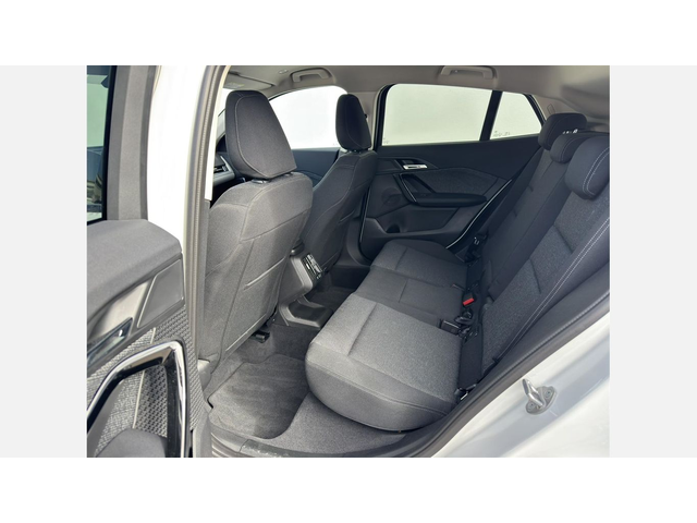 BMW X2 sDrive20i - автомобили, коли, обяви за нови и употребявани 9