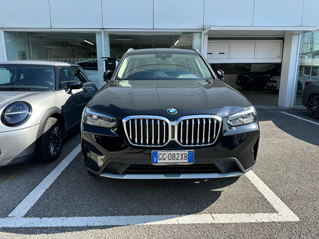 BMW X3 2.0 X-DRIVE - автомобили, коли, обяви за нови и употребявани 0