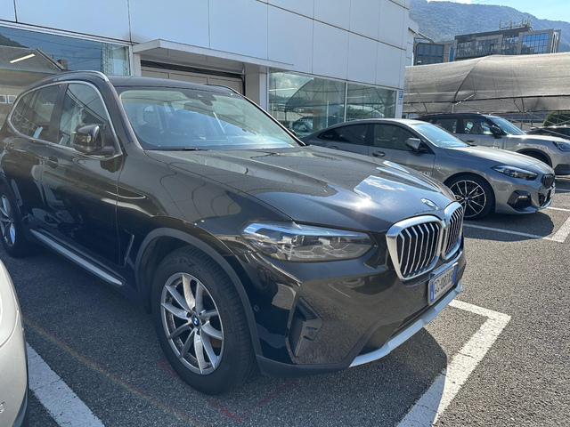 BMW X3 2.0 X-DRIVE - автомобили, коли, обяви за нови и употребявани 3