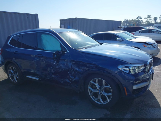 BMW X3 2.0L I-4 DI, DOHC, VVT, TURBO, 248HP 4X2 Drive - автомобили, коли, обяви за нови и употребявани 12