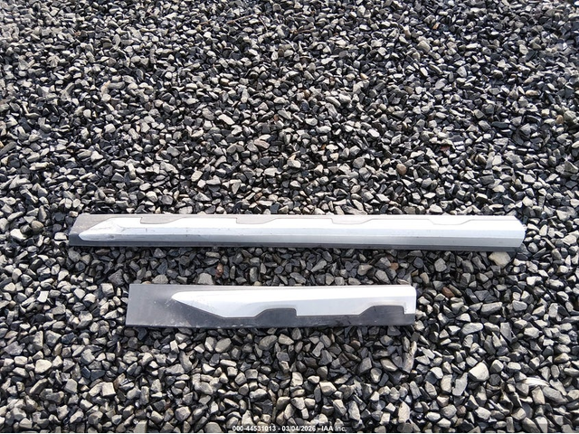 BMW X3 2.0L I-4 DI, DOHC, VVT, TURBO, 248HP 4X2 Drive - автомобили, коли, обяви за нови и употребявани 11