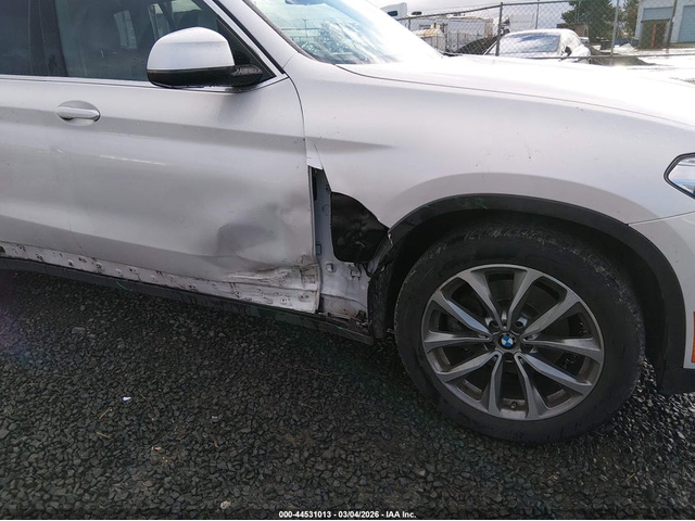 BMW X3 2.0L I-4 DI, DOHC, VVT, TURBO, 248HP 4X2 Drive - автомобили, коли, обяви за нови и употребявани 5