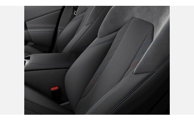 BMW X3 20 xDrive - автомобили, коли, обяви за нови и употребявани 8