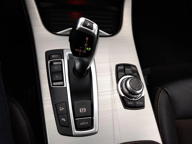 BMW X3 2, 0d X-drive 190ps - автомобили, коли, обяви за нови и употребявани 8