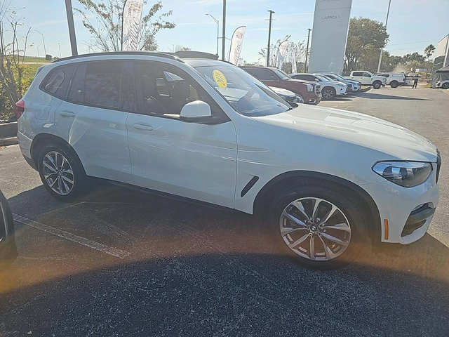 BMW X3 xDrive30i / DISTRONIC / ПАНОРАМА / М.ТОЧКА - автомобили, коли, обяви за нови и употребявани 1