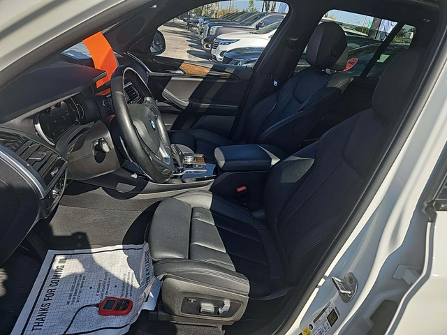 BMW X3 xDrive30i / DISTRONIC / ПАНОРАМА / М.ТОЧКА - автомобили, коли, обяви за нови и употребявани 4