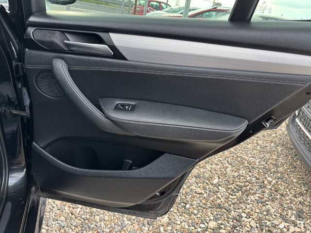 BMW X3 3.0 - автомобили, коли, обяви за нови и употребявани 11