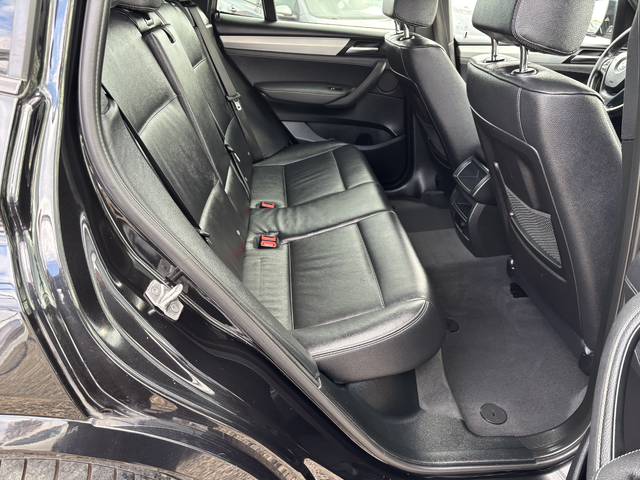 BMW X3 3.0 - автомобили, коли, обяви за нови и употребявани 12