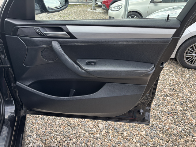 BMW X3 3.0 - автомобили, коли, обяви за нови и употребявани 13