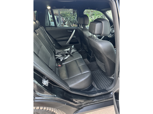 BMW X3 3.0 - автомобили, коли, обяви за нови и употребявани 1