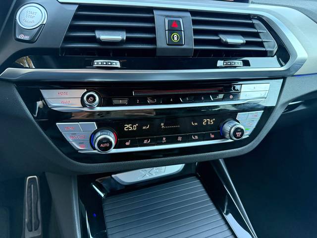 BMW X3 3.0d M Pack/xDrive/Швейцария - автомобили, коли, обяви за нови и употребявани 29