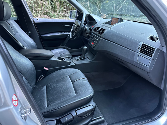 BMW X3 3.0d АВТОМАТ - автомобили, коли, обяви за нови и употребявани 10