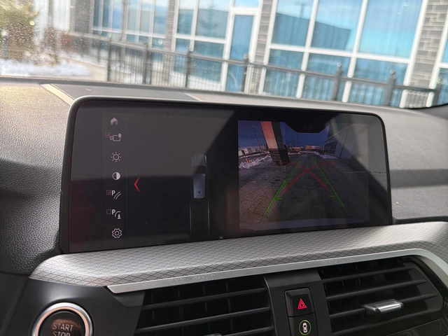 BMW X3 M-pkg* Xdrive* Heads up Display* Камера* Пано* Под - автомобили, коли, обяви за нови и употребявани 11