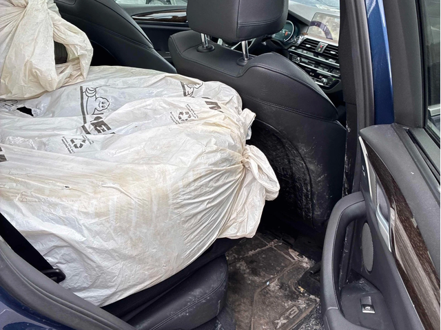 BMW X3 30I С РЕГИСТРАЦИЯ & АВТО КРЕДИТ - автомобили, коли, обяви за нови и употребявани 14