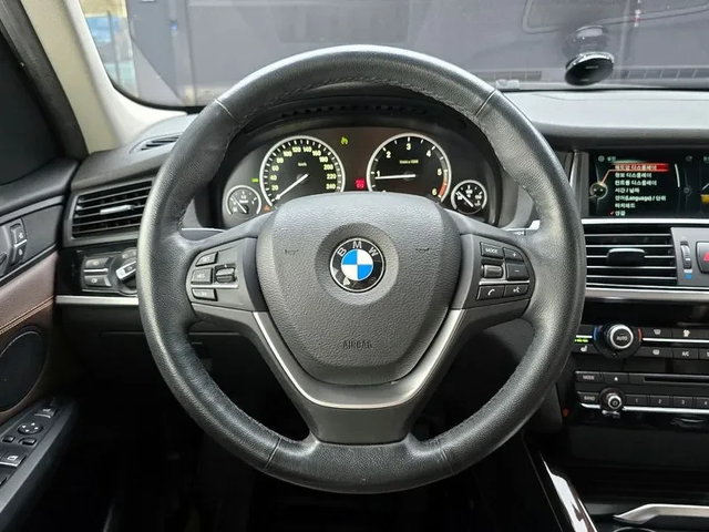 BMW X3 xDrive 20D - автомобили, коли, обяви за нови и употребявани 12