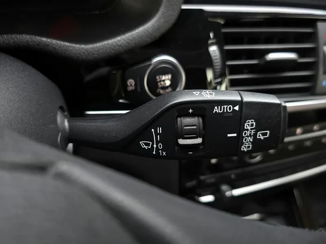 BMW X3 xDrive 20D - автомобили, коли, обяви за нови и употребявани 14