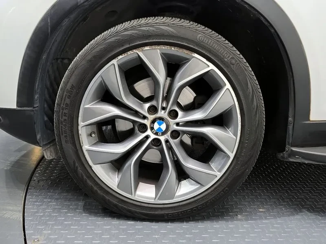 BMW X3 xDrive 20D - автомобили, коли, обяви за нови и употребявани 4