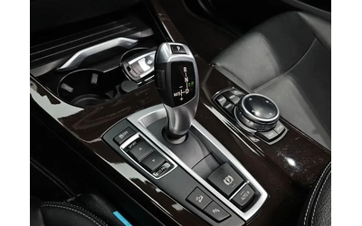 BMW X3 xDrive 20D - автомобили, коли, обяви за нови и употребявани 8