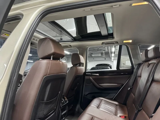 BMW X3 xDrive 20D - автомобили, коли, обяви за нови и употребявани 11