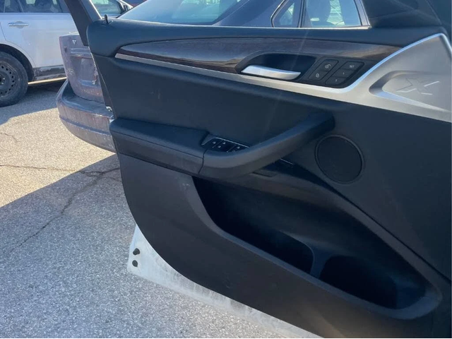 BMW X3 XDRIVE* 30i* ДИГИТАЛНО* ТАБЛО* ПОДГРЕВ* ОБДУХВАНЕ* - автомобили, коли, обяви за нови и употребявани 5