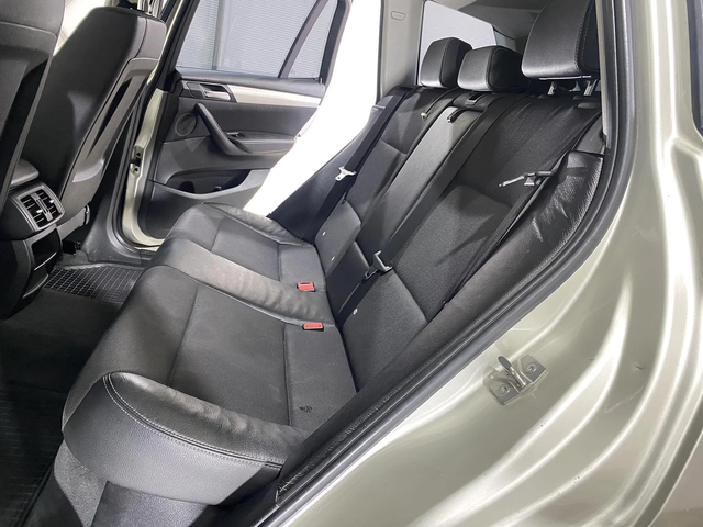 BMW X3 2.0D Xdrive - автомобили, коли, обяви за нови и употребявани 9