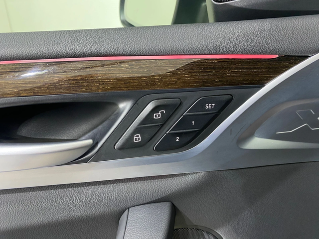 BMW X3 - автомобили, коли, обяви за нови и употребявани 15