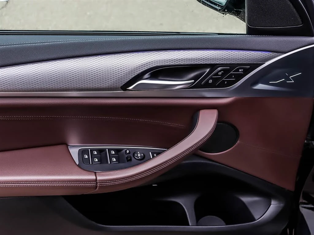 BMW X3 * М-Package* * HeadUp* AвтоКредит* (ЦЕНА ДО БГ) - автомобили, коли, обяви за нови и употребявани 12