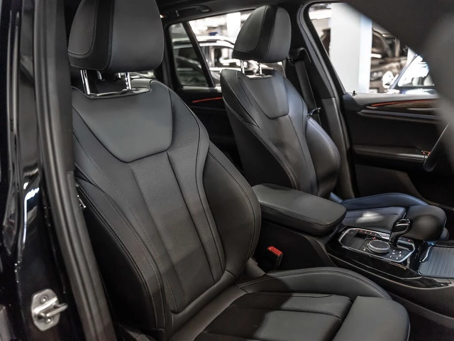 BMW X3 * xDrive * * HeadUp* AвтоКредит* (ЦЕНА ДО БГ) - автомобили, коли, обяви за нови и употребявани 13