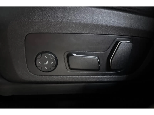 BMW X3 xDrive30i* AWD* АвтоКредит* (ЦЕНА ДО БГ)* - автомобили, коли, обяви за нови и употребявани 9