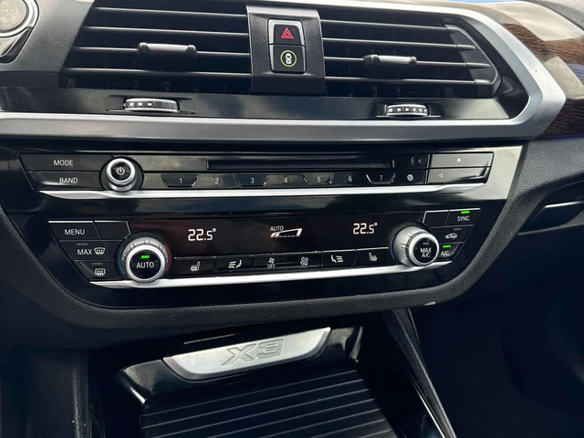BMW X3 * xDrive30i * ПОДГРЕВ* ПАНОРАМА* ДИГИТАЛНО ТАБЛО - автомобили, коли, обяви за нови и употребявани 12