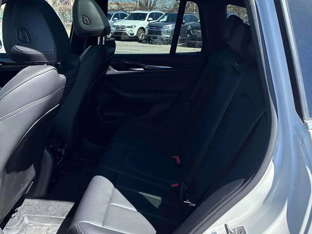 BMW X3 xDrive30i| ОТ ПРЕДСТАВИТЕЛСТВО| КЛИПОВЕ| CARFAX - автомобили, коли, обяви за нови и употребявани 13