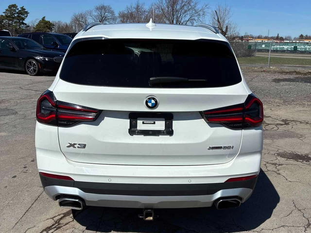 BMW X3 xDrive30i| ОТ ПРЕДСТАВИТЕЛСТВО| КЛИПОВЕ| CARFAX - автомобили, коли, обяви за нови и употребявани 4