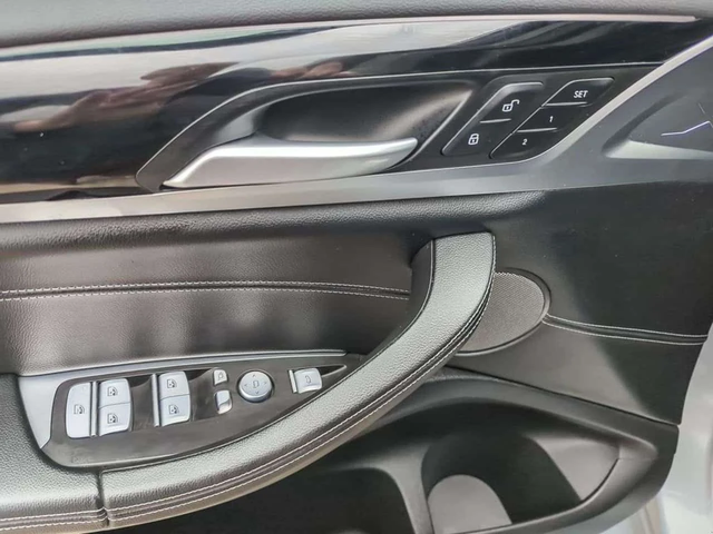 BMW X3 xDrive30i M SPORT/ПАНОРАМА/HARMAN KARDON/ОБДУХВАНЕ - автомобили, коли, обяви за нови и употребявани 13